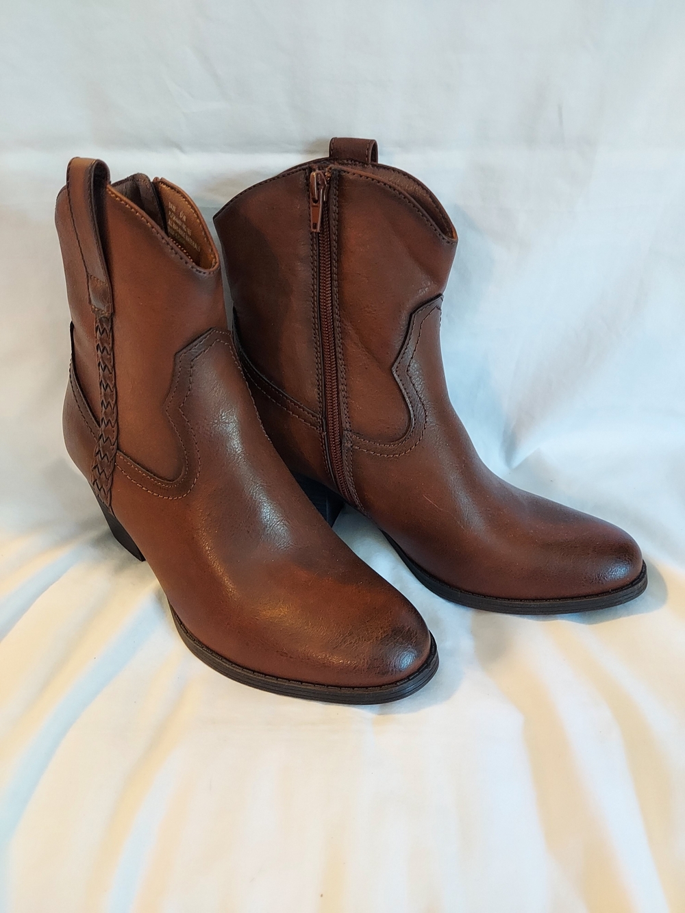 Frye and Co Daxx Western Ankle Boots Brown Size 8.5 Cowboy Booties